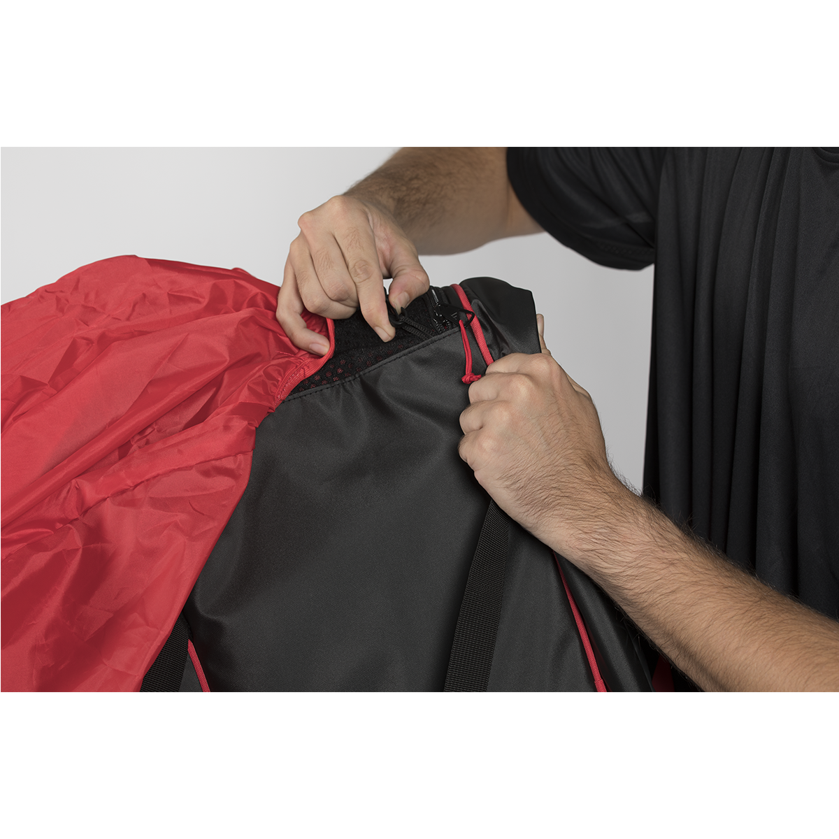 ADIDAS RACKET BAG MULTIGAME ALE GALAN BLACK/RED 2026